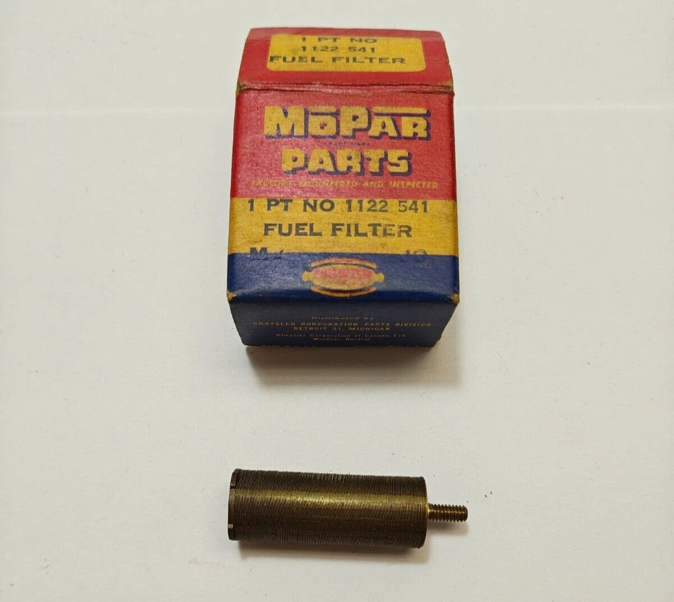 Elemento de filtro de combustível 40-48 DeSoto Chrysler Dodge Plymouth New Yorker 1121541 novo na caixa. - Imagem 3 de 4