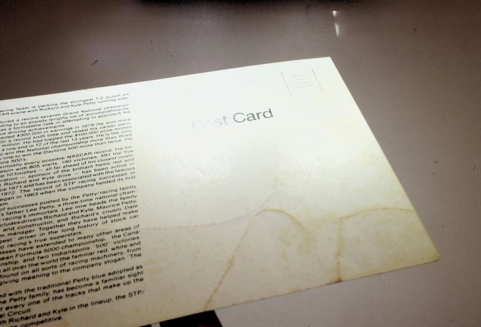 1980 Postcard NASCAR Richard Petty & Kyle Petty STP Racing Team - Imagem 4 de 4