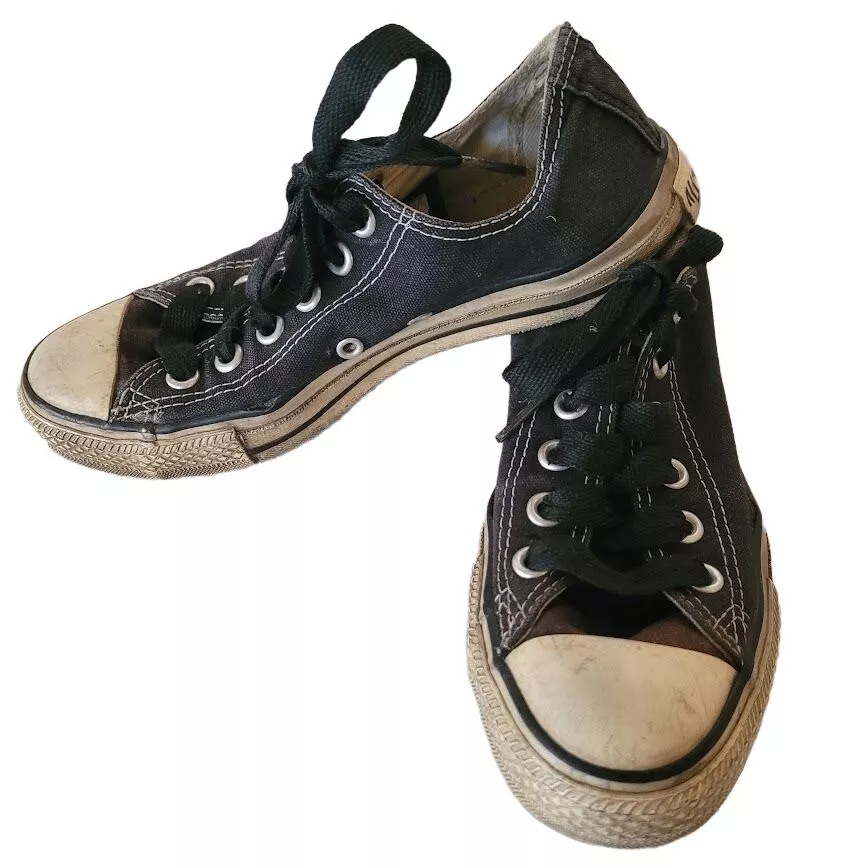  Converse Women's Chuck Taylor All Star Leather Low Top  Sneaker, Black, 4.5