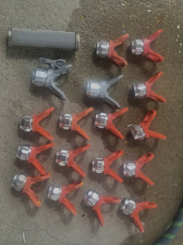 ** GENUINE GRACO ** Lot of 5 slightly used 243161 RAC 5 HandTite Tip Guards