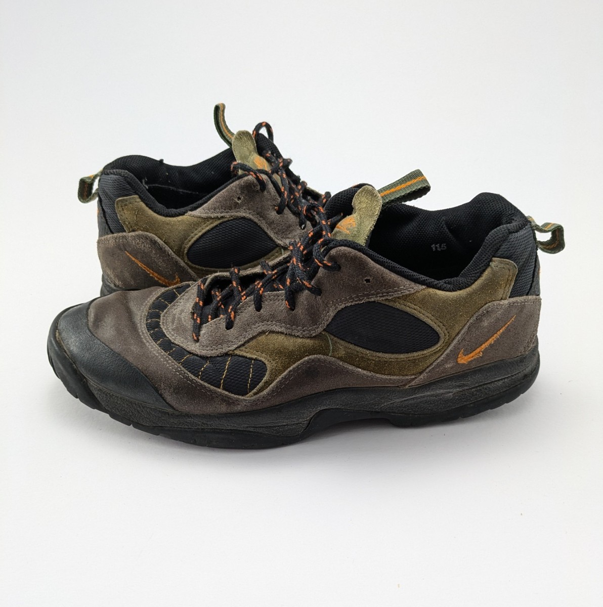Nike ACG Vintage trail/hiking shoes, size 9 men’s Vintage 2005 Nike men main image 2