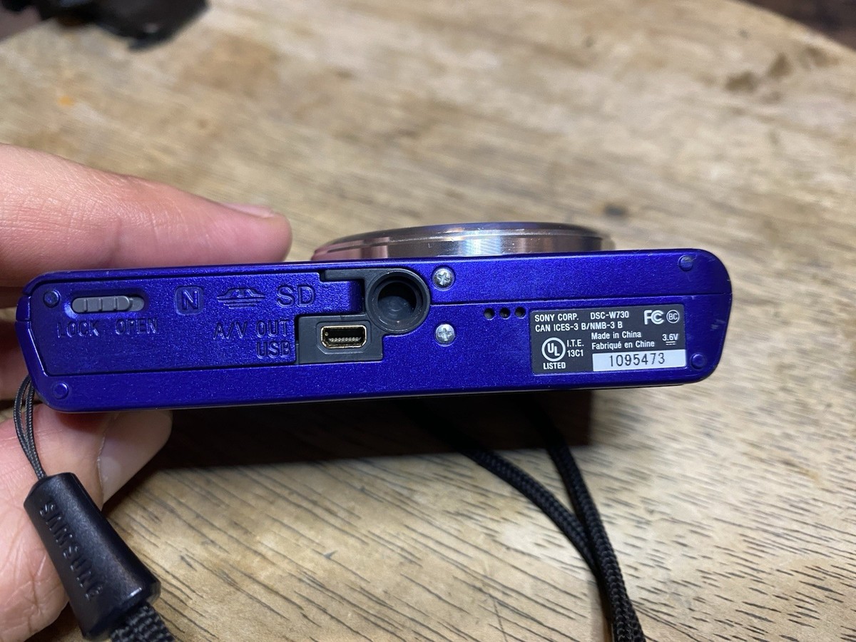SONY Cyber-shot DSC-W730 Blue 16.1 MP Blue Digital Camera Tested