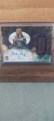 2025 WWE Topps Royalty Nia Jax Superior Relic Signatures Auto 31/50