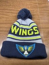 New Era Dallas Wings Pom Beanie Logo Winter Hat WNBA One Size Unisex