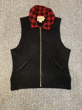 WOOLRICH WOMENS WOOL VEST BUFFALO CHECK SIZE SMALL BLACK COLLAR ZIPPER