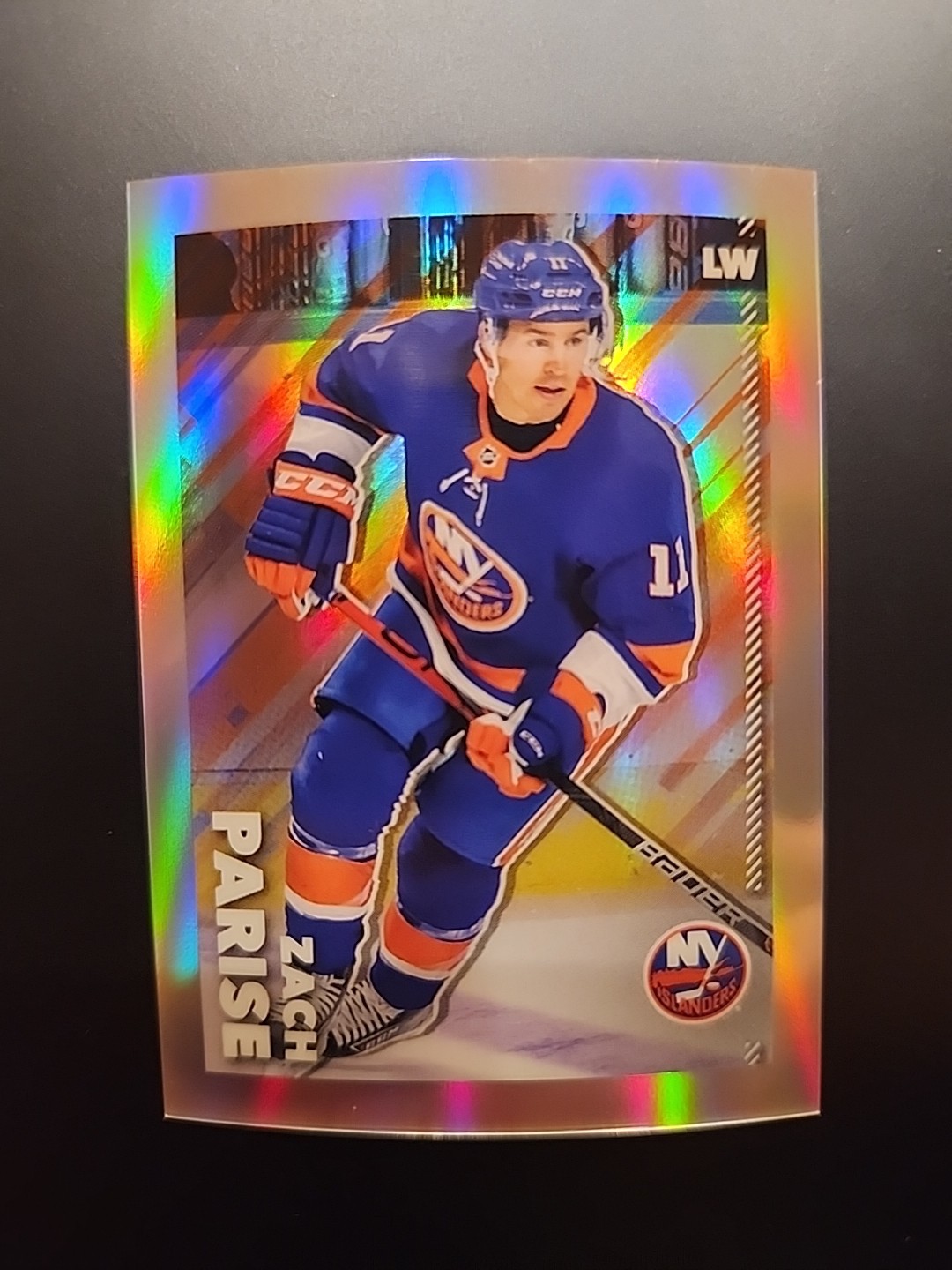 2022-23 Topps Chrome Sticker NHL #320 Zach Parise Refractor /99 Islanders