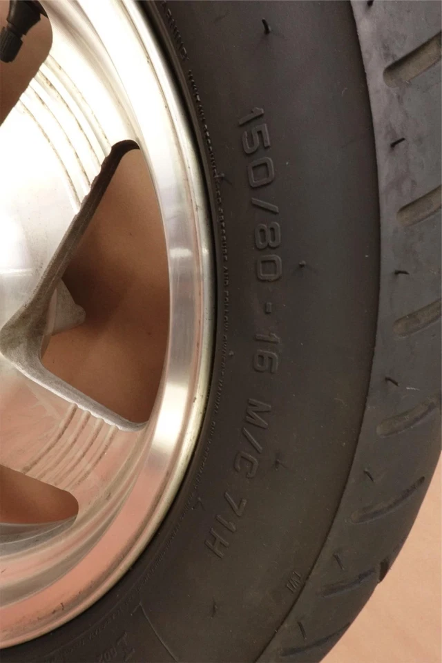 Llanta delantera METZELER 1996-2008 KAWASAKI VULCAN 1500 VN1500L 150/80-16 Foto 4 de 4