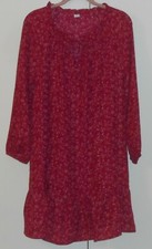 WOMEN'S OLD NAVY BURGUNDY FLORAL-PRINT RUFFLED GEORGETTE SWING DRESS - MEDIUM