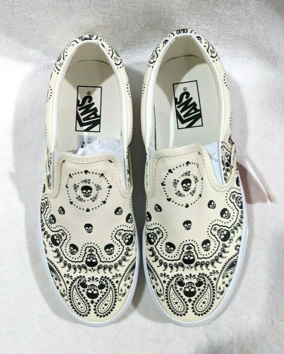Vans Women's Classic Bandana Skulls Off-White/Black Slip On