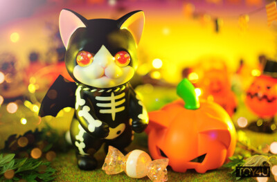 BlackS eed Halloween Pumpkin Candy Cat Cute Character Figure Limited Model Toy