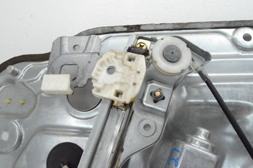 Nissan 350z 2003 cupé VQ35DE conductor ventana delantera izquierda regulador y motor - Imagen 3 de 12