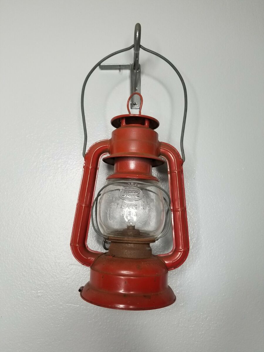 Vtg Original 1950's Dietz Comet Battery Lantern 8.5 Vtg Original 1950's Dietz Comet Battery Lantern 8.5