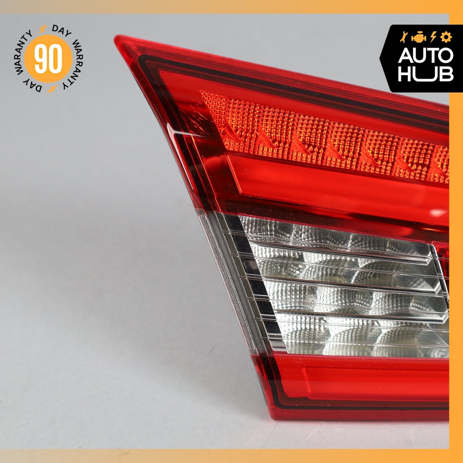 Maserati Ghibli M157 Rear Left Inner Taillight Tail Light Lamp 670004682 OEM
