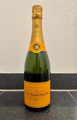 Veuve Clicquot Ponsardin - Brut Champagne 0,75l Neu & Ovp (original versiegelt)