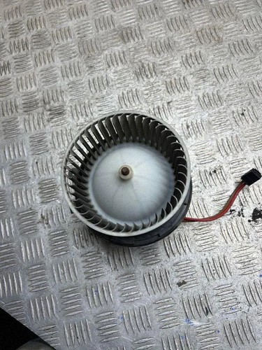 Heater blower fan relay