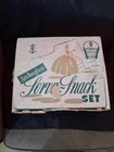 In Box VTG Anchorglass Serva-Snack Set Anchor Hocking 4 Serving Set Cups & Trays