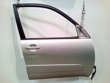 Porte avant et accessoires Toyota RAV4 II