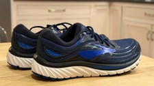 Brooks Glycerin 15 Mens Sz 10 New without tags black with blue stripe sneaker