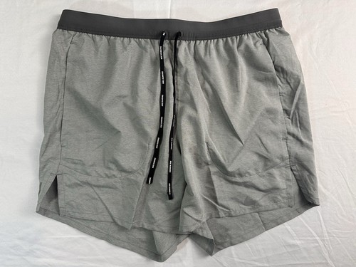 Neu mit Etikett Nike Herren L Dri-FIT Stride 5" kurz gefütterte Laufshorts grau DQ1569-068 $ 55 - Bild 1 von 5