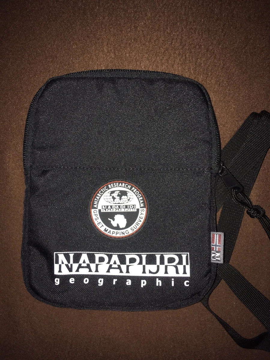 Tracolla hotsell uomo napapijri