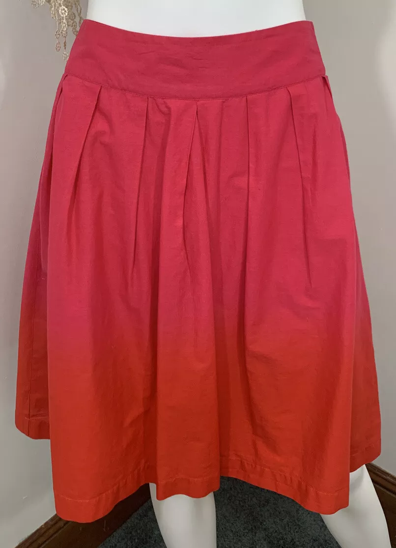 H and top m red skirt