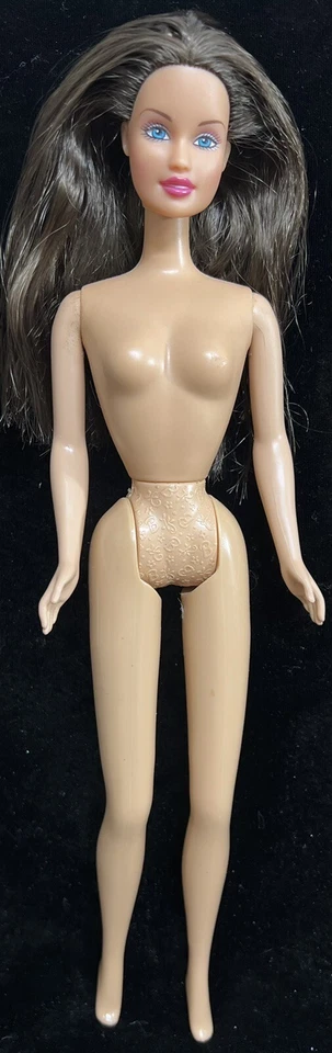 Брюнетка Тереза голубые глаза колени согнуты - Mattel кукла Barbie голая для OOAK-A-28 - Изображение 2 из 3