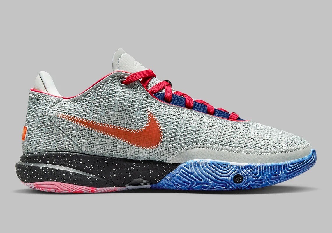 シューズ(男性用) Nike LeBron 20 \