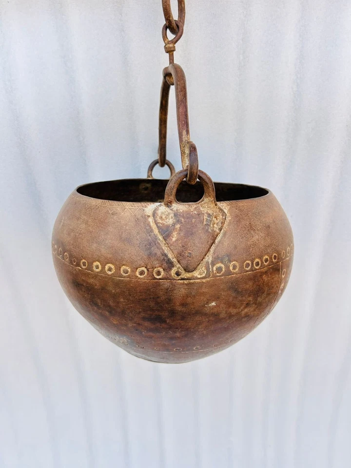 Vaso antigo de ferro pesado forjado à mão para plantador de jardim vaso de água antigo suspenso de ferro - Imagem 4 de 4