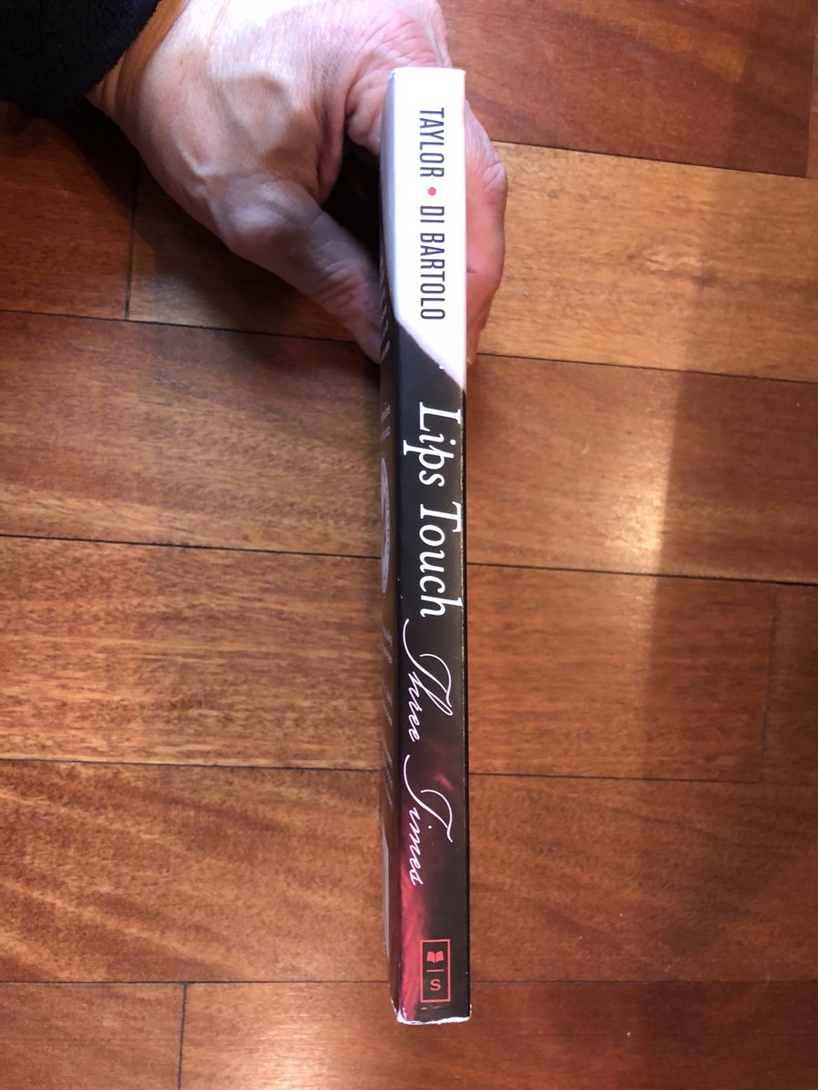 Lips Touch Laini Taylor