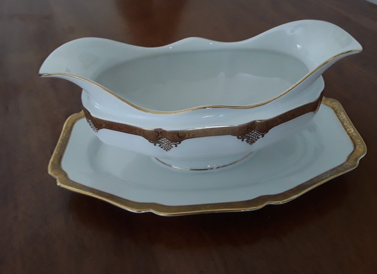 Vintage H&C Heinrich & Co Selb Gravy Boat with Attached Plate