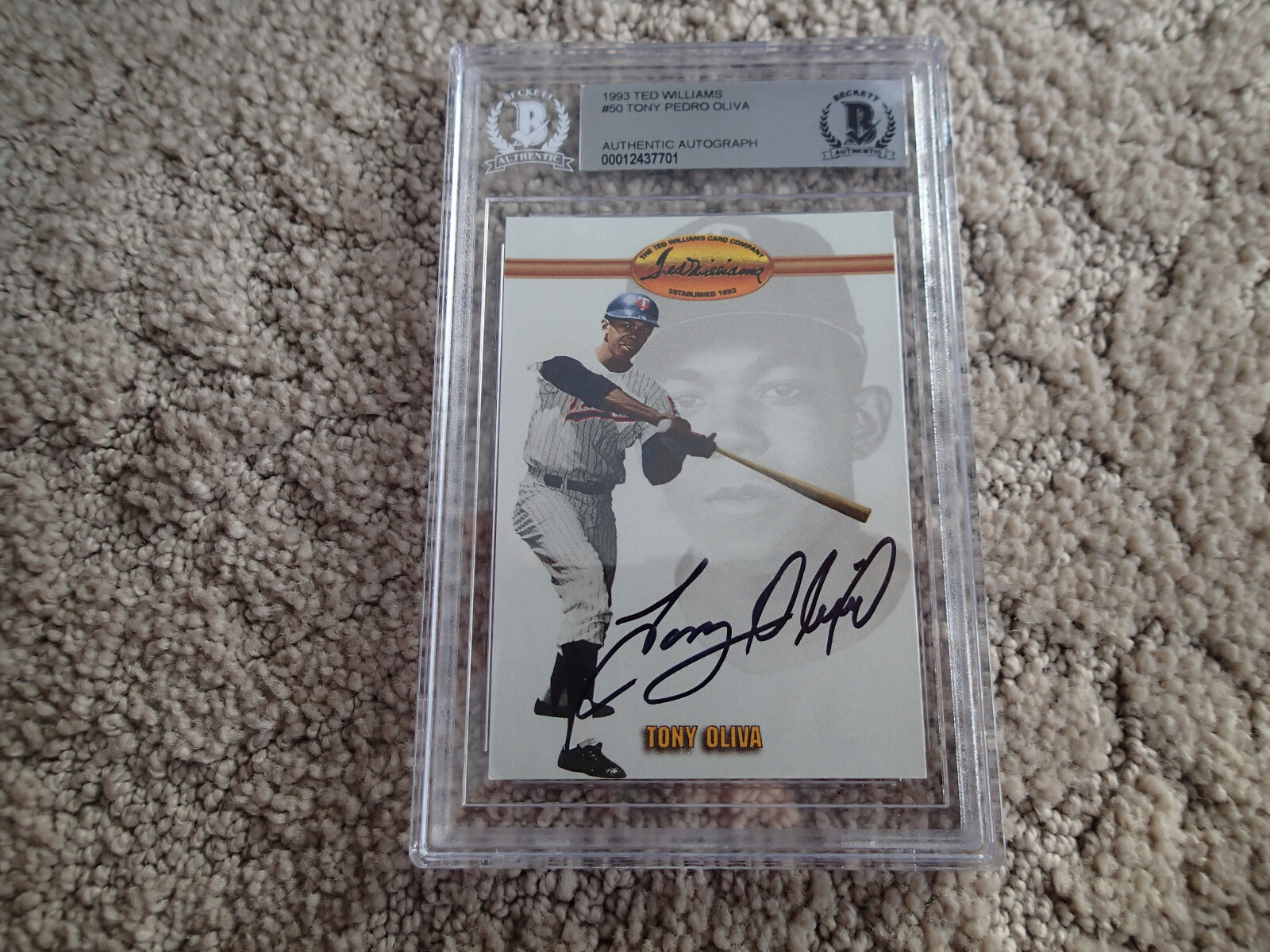 Tony Oliva Autographed Signed Atlanta Braves 1993 Ted Williams #50 BASEBALL AUTO Beckett SLAB MN TWINS HOF 