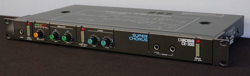 BOSS CE-300 Super Chorus Vintage 80s 1U Rack Effects FX - 100V - Picture 4 of 18