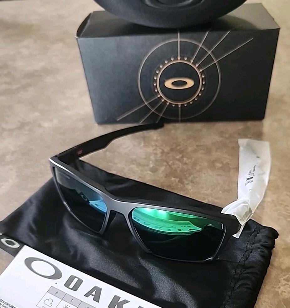 🔥 OAKLEY TARGETLINE MATTE BLACK w/ PRIZM JADE POLARIZED