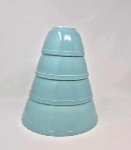 Vintage Pyrex Turquoise Mixing Bowl Set – 401, 402, 403, 404 Robin Egg Blue