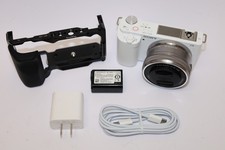 Sony Alpha ZV-E10 Mirrorless Camera - White E PZ 16-50mm f/3.5-5.6 OSS 