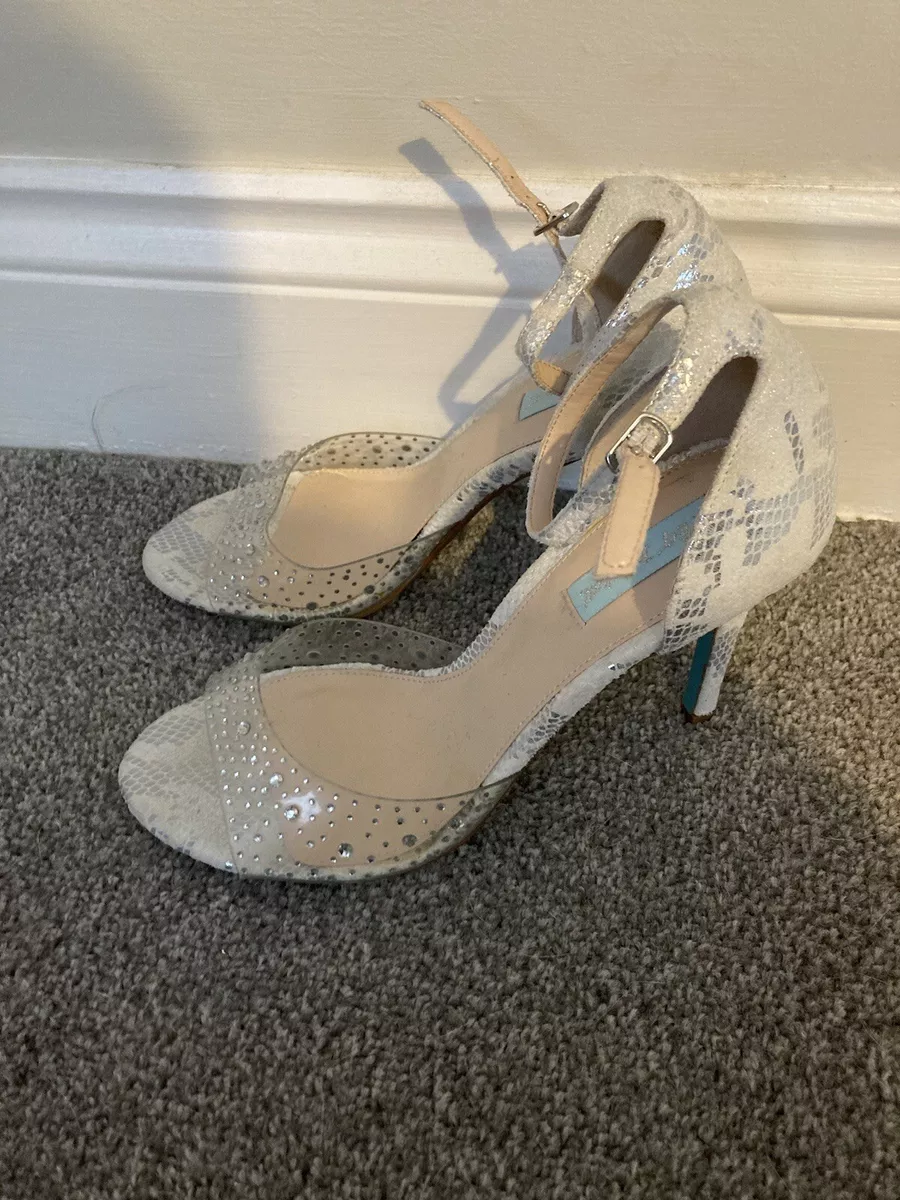 Betsey johnson bridal style shoes suede silver snake clear front diamante size 7