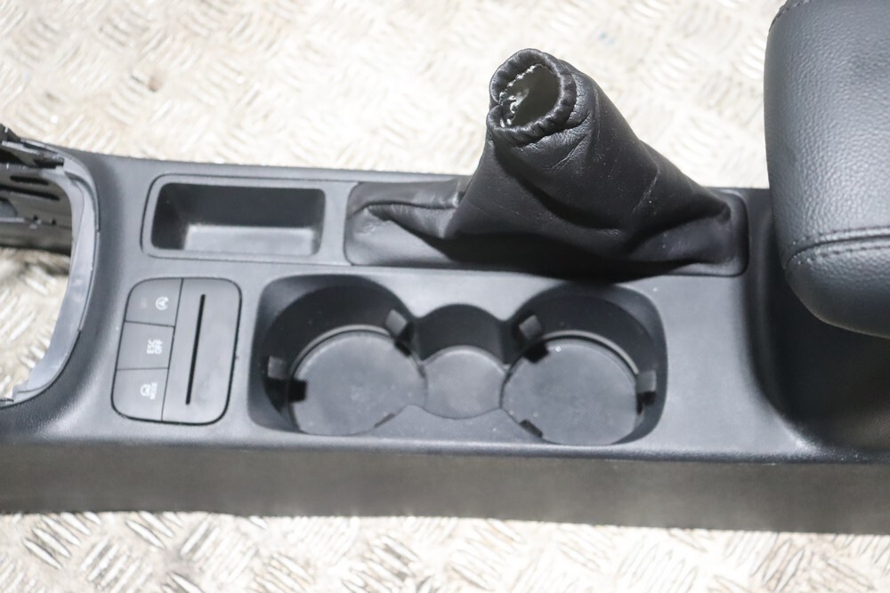 FORD FIESTA MK8 ST CENTRE CONSOLE WITH ARMREST 20172021 EA20B eBay