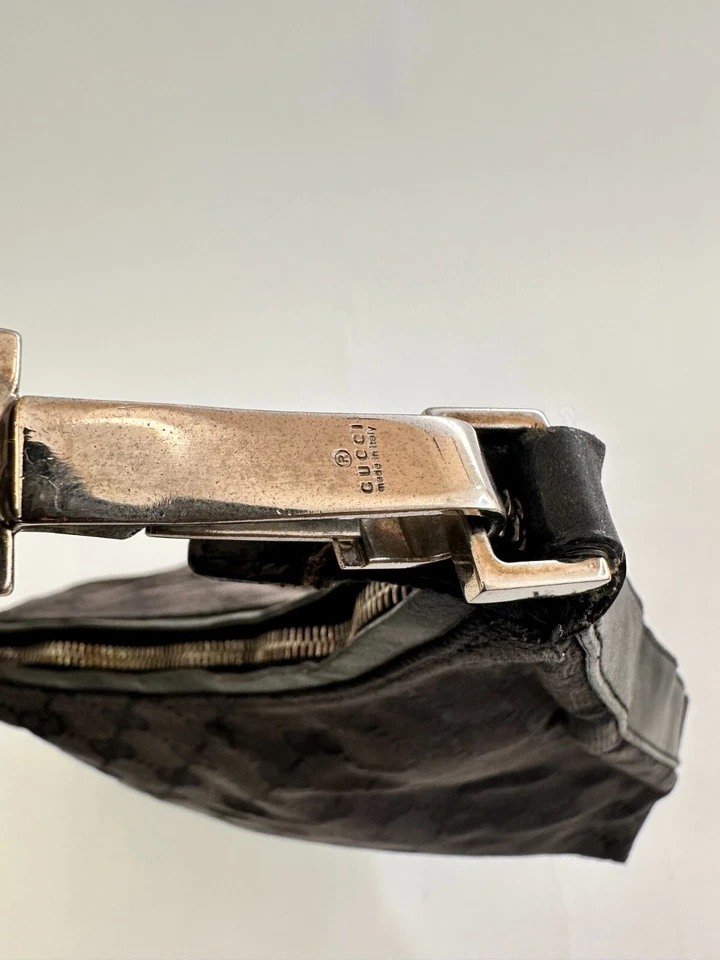 Gucci Vntage Black GG Canvas and Leather Hobo - Image 4 of 4