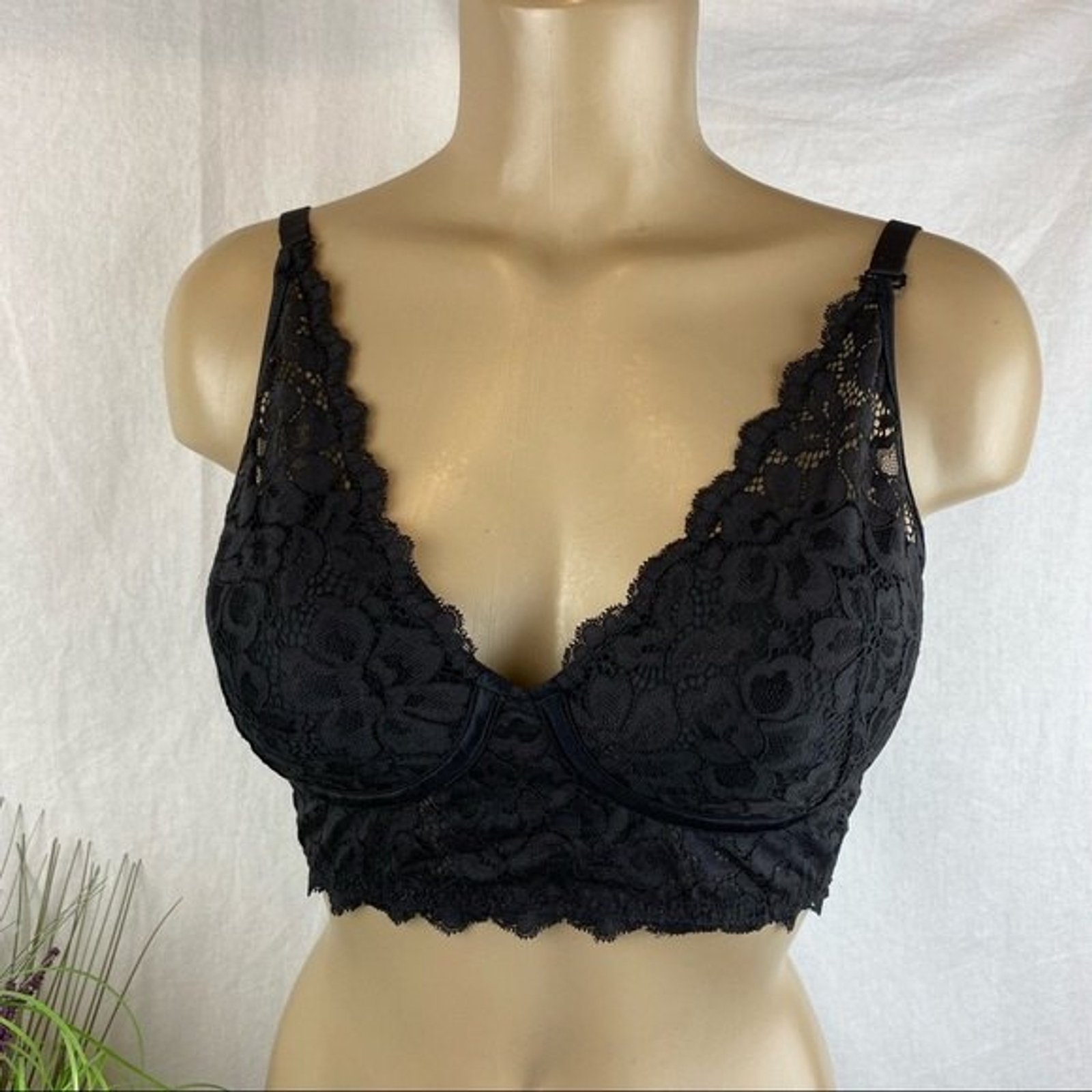 black lace padded bralette top