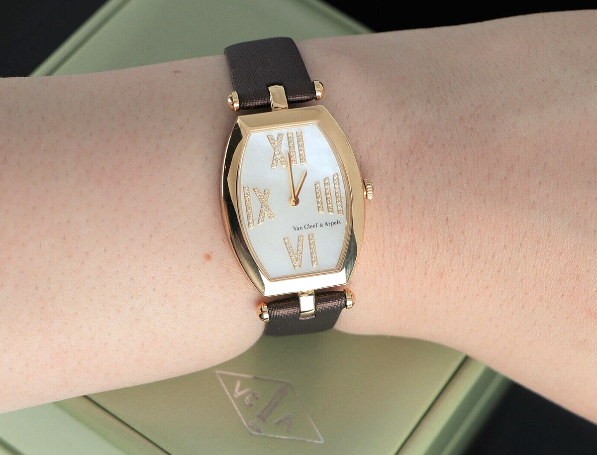 $20,000 Van Cleef & Arpels 18K Yellow Gold Mother Of Pearl Tonneau