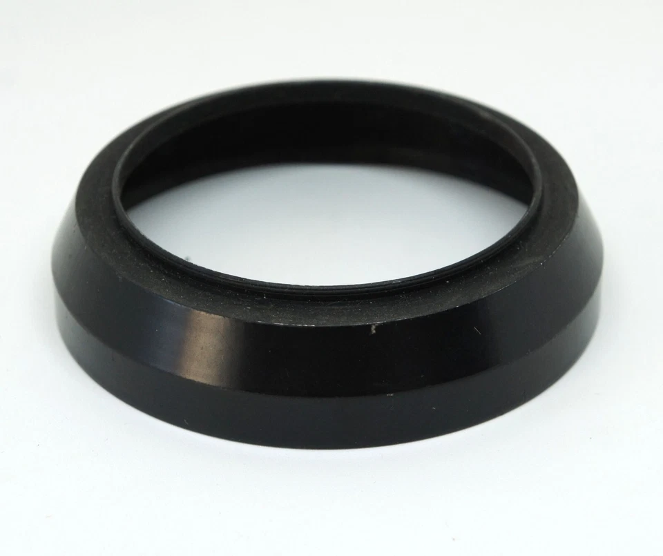 Genuine 72mm Metal Hood Shade for Mir-38 65mm F3.5 Lens for kiev + Pentacon Six - Image 2 of 2