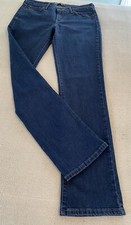 Levi  s Demi Curve Modern Rise Straight Jeans Womens 6/28 Med Wash Denim 5-Pocket