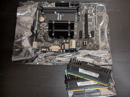 ASROCK J3355M Motherboard + CPU System Board DDR3 HDMI DVI VGA, w RAM