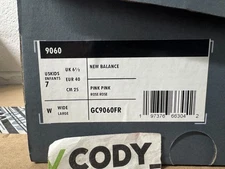 New Balance 9060 GS Rose Pink size 7Y Wide Kids *EMPTY SHOE BOX ONLY* GC9060FR