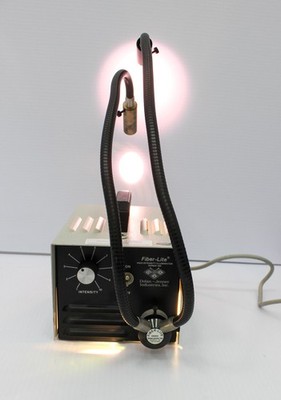 Dolan Jenner Fiber-Lite 180 High Intensity Illuminator Cold Light S (3376916)