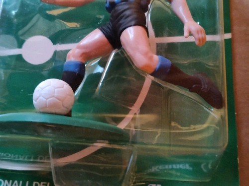 Vintage Andreas Brehme Action Figure & Card Kenner FORZA CAMPION New In Pack - Picture 7 of 14