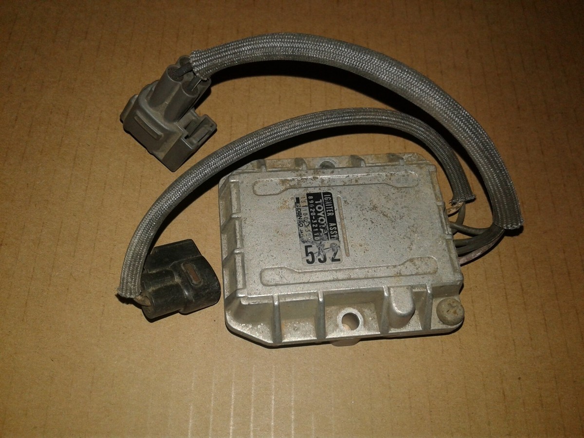 1988-91 Toyota Camry/ ES250 Ignition Igniter Coil Pack OEM