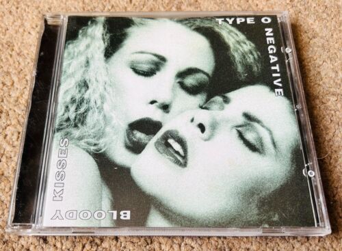 Type O Negative - Bloody Kisses (1993 Roadrunner Records) CD RR 9100-2 - Afbeelding 1 van 3