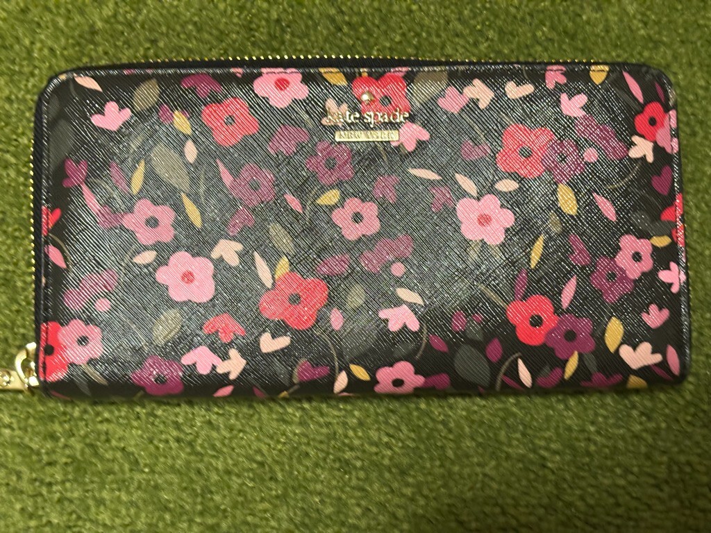 Picture 1 of 6