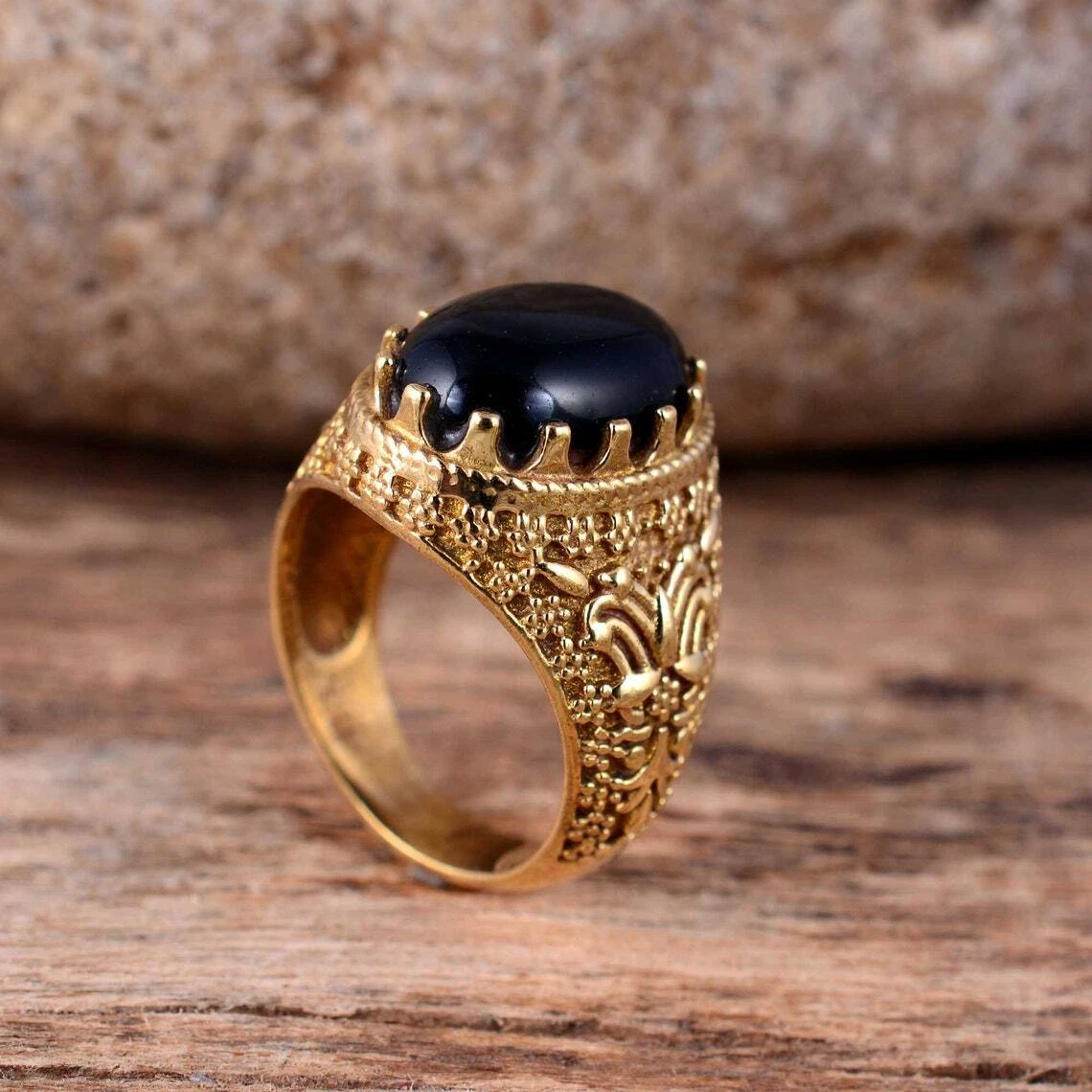 Obsidian black ring online